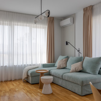 Luxuria Apartment