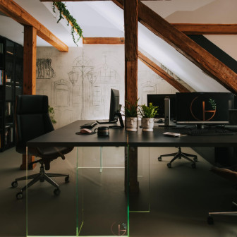 UNIVERSUL NOSTRU CREATIV